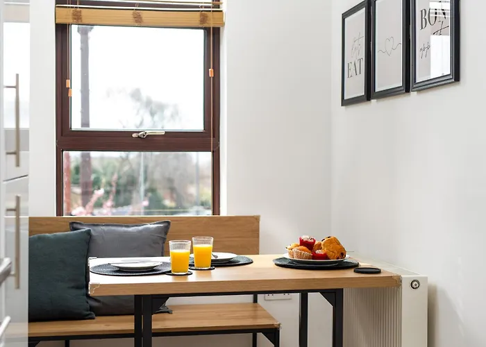 Apartment Spacious 2 Bedroom By Matchstickstays Bristol