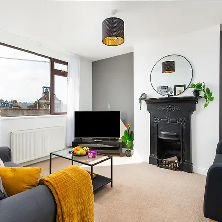 Spacious 2 Bedroom By Matchstickstays Apartmán Bristol