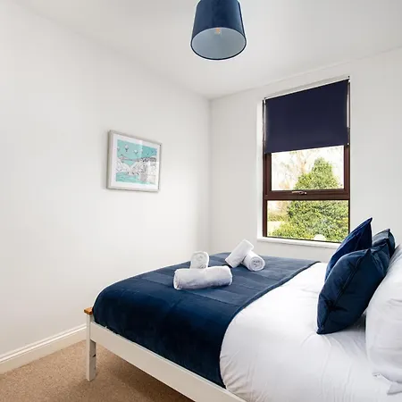 Spacious 2 Bedroom By Matchstickstays Apartman