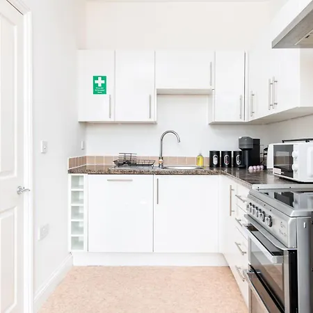 Apartman Spacious 2 Bedroom By Matchstickstays *